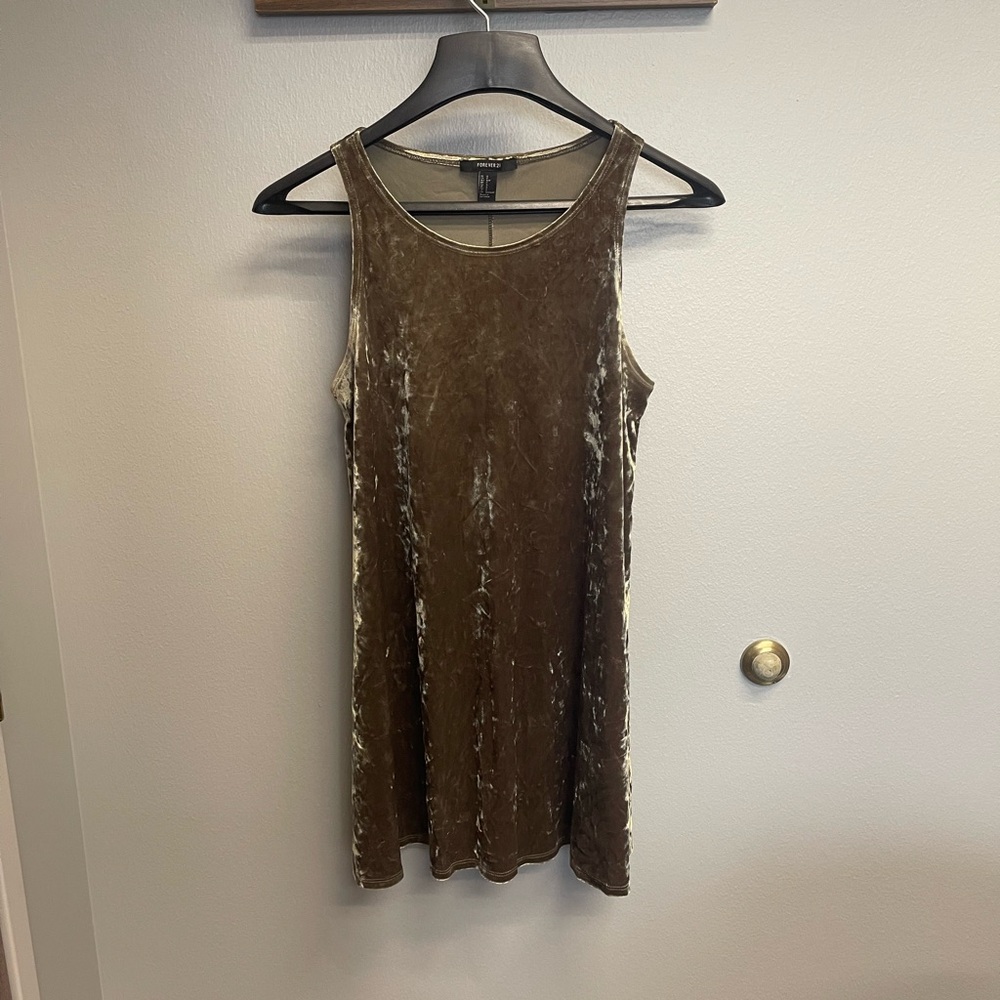 Forever 21 velvet dress